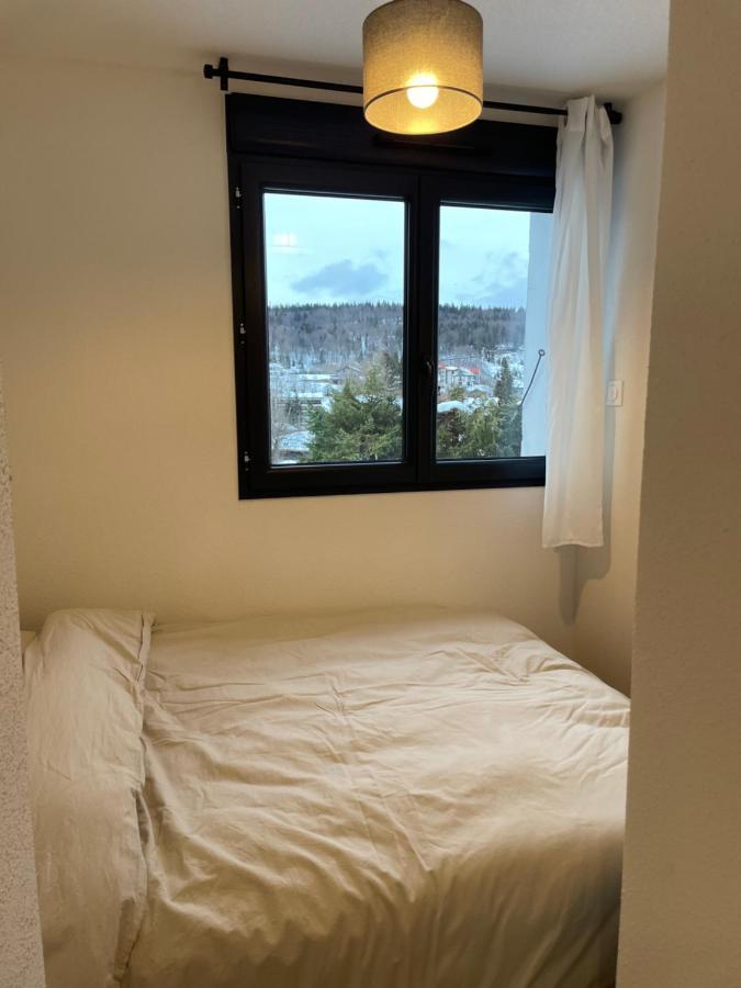Laurette Apartment เลรูส ภายนอก รูปภาพ