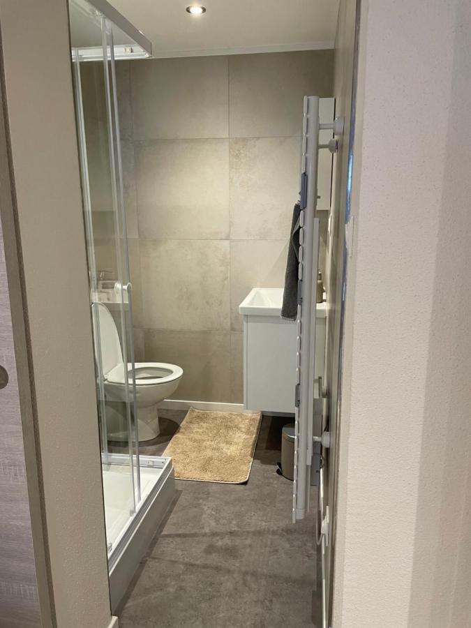 Laurette Apartment เลรูส ภายนอก รูปภาพ